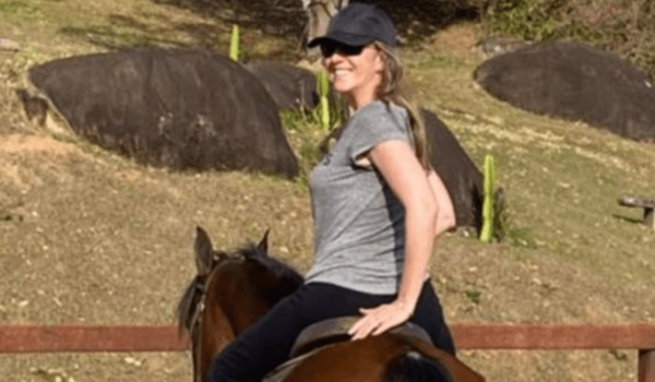 Cris Durante Guardia a força feminina que ajuda a construir o futuro do Cavalo Árabe no Brasil